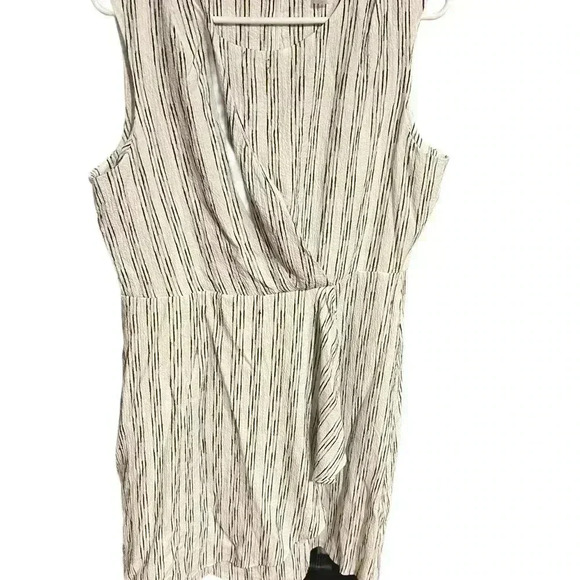 Calvin Klein Ruffle Dress - Picture 4 of 8